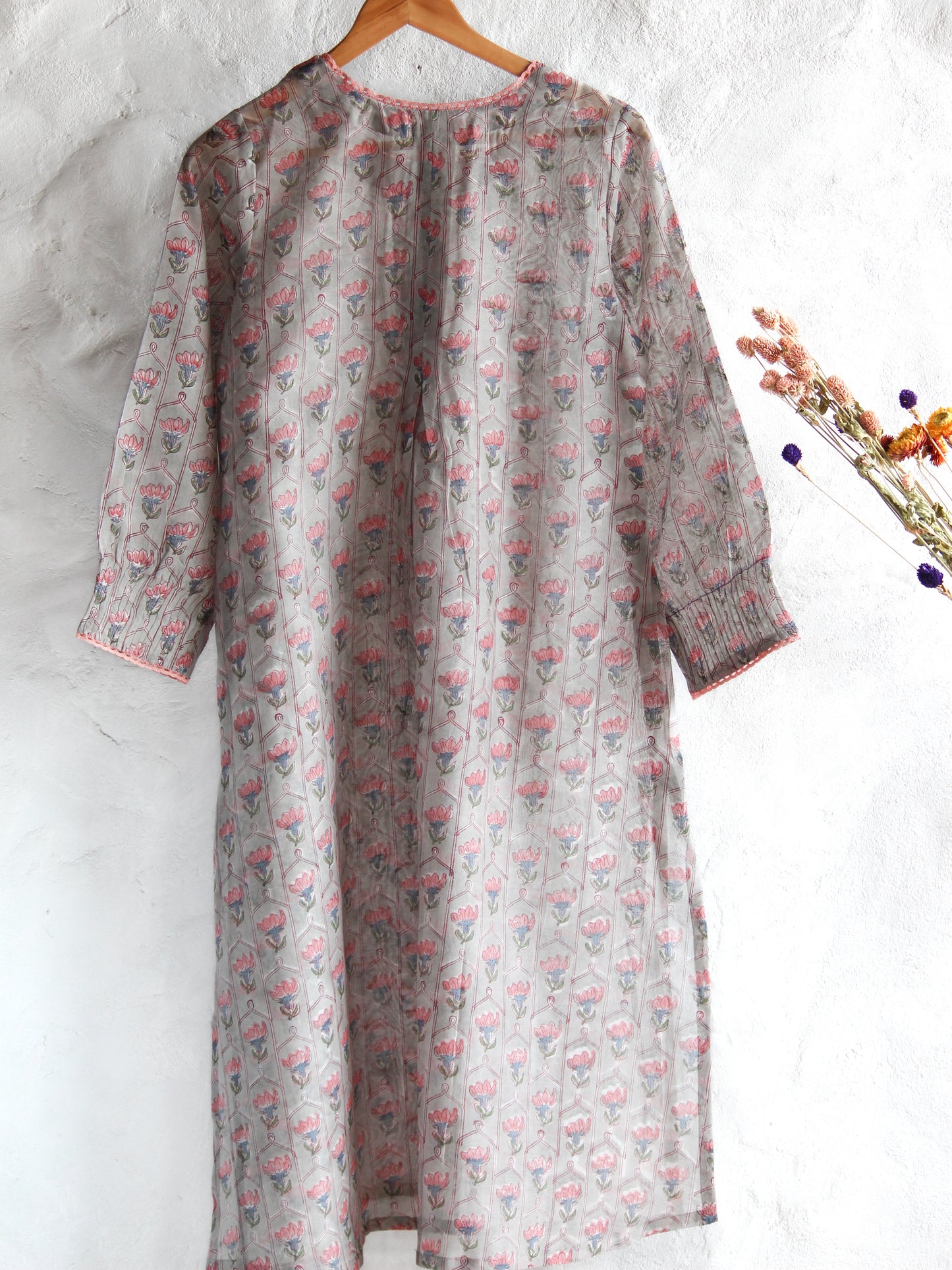 ASHMI - Chanderi Kurta, Pant & Dupatta Set