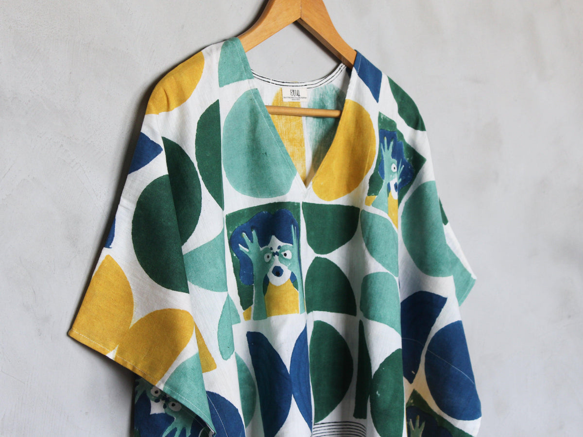 Kaftan Top- World Through Own Eyes - CHHAPA