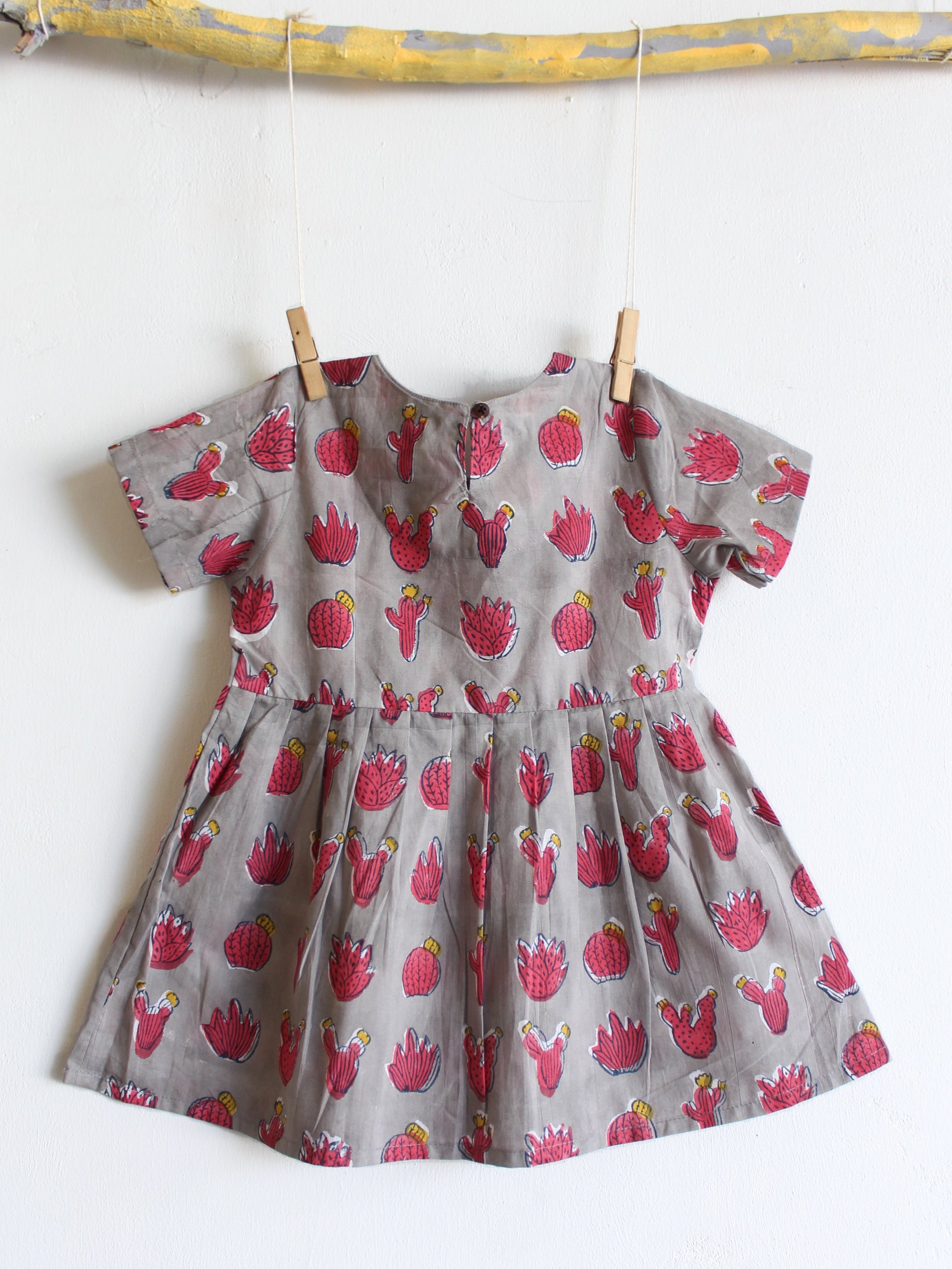 Gray Cactus Pocket Dress - CHHAPA