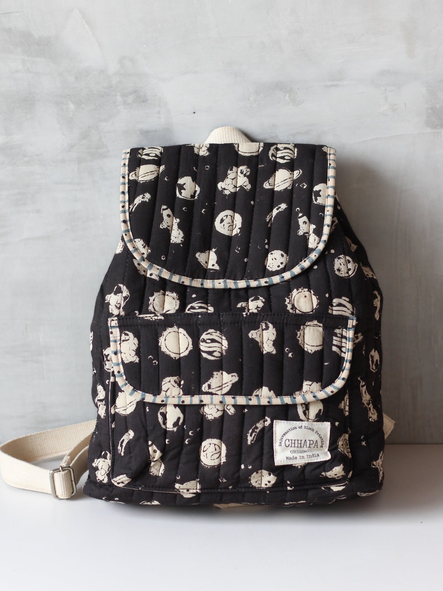 KIDS -SPACE IN BLACK BAG